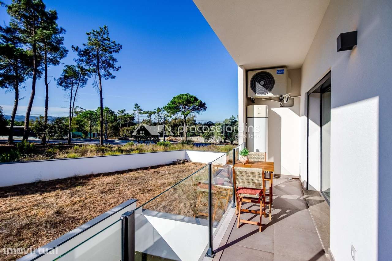 Apartamento T2 semi-novo-15