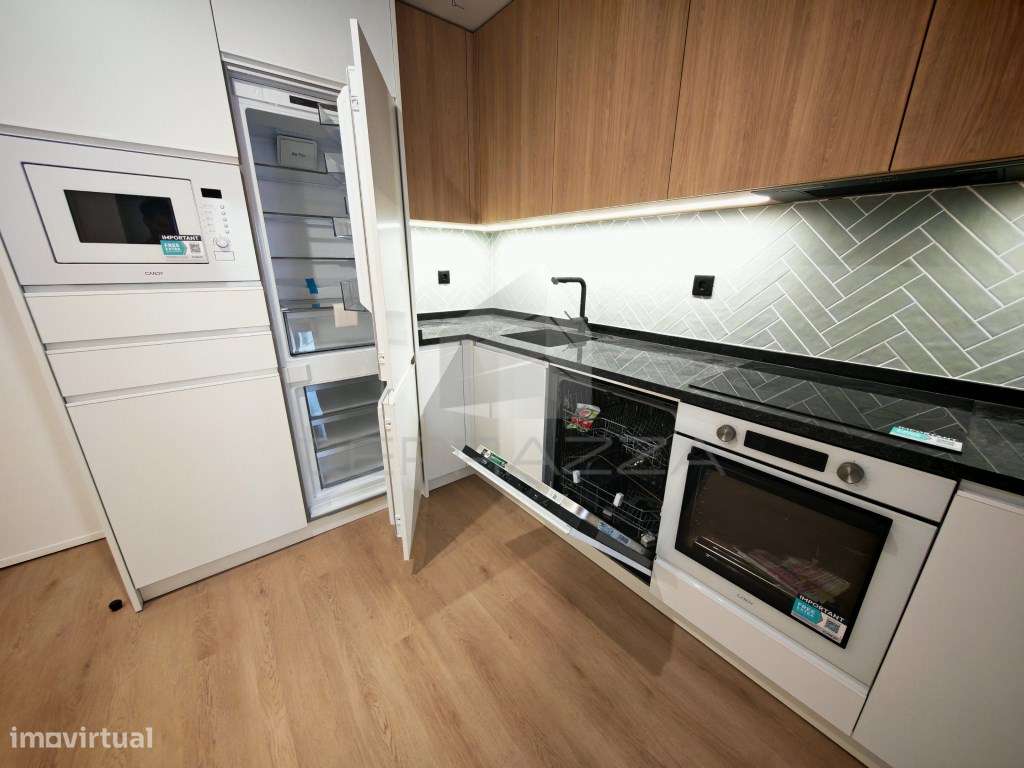 Apartamento novo T1 com terraço - Porto-4