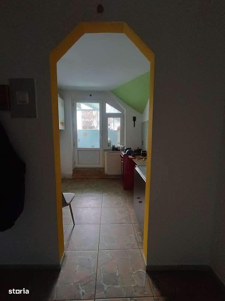 Garsoniera spatioasa moderna - Imagine principală: 4/9