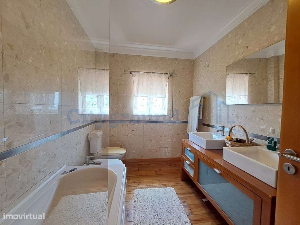 Moradia V4+1 em Roliça, em condomínio Domicillium Villas-24