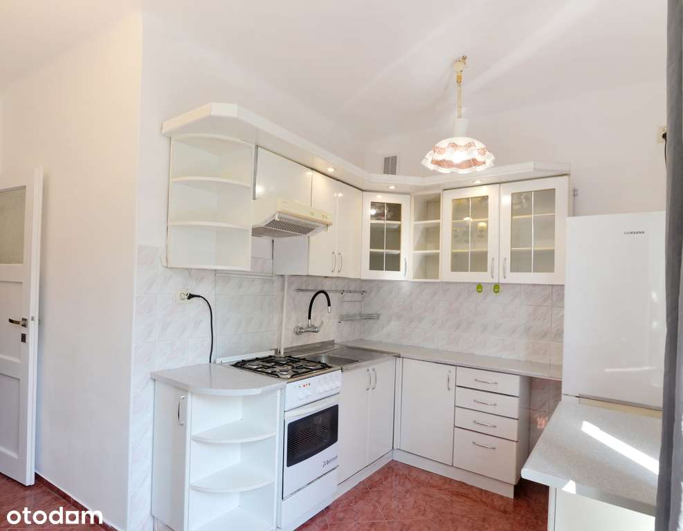 2 pokoje/ 2 piętro/ doskonała lokalizacja-5