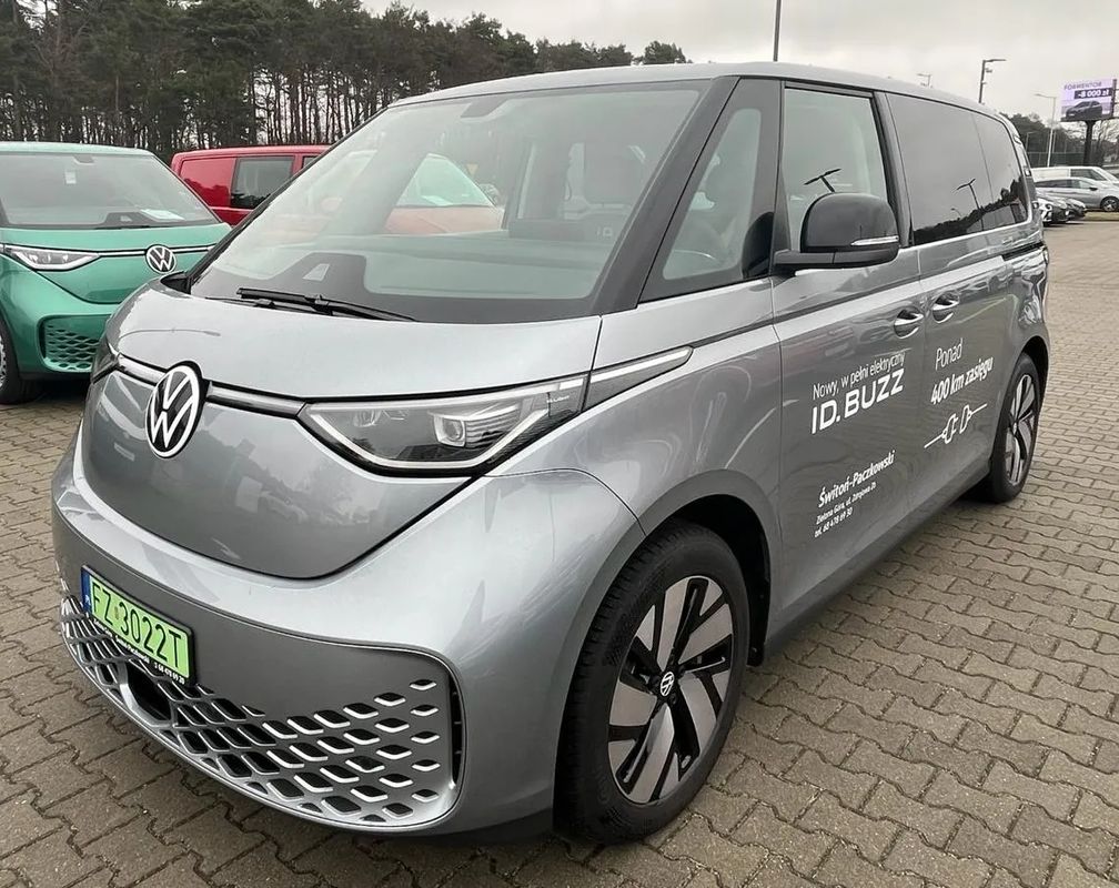 Volkswagen ID.BUZZ PRO / 150 kW / automat