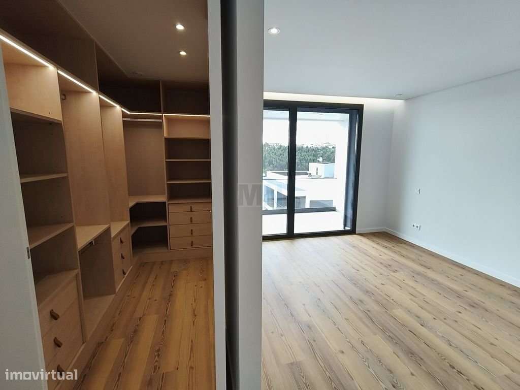 T4 de Luxo a Estrear na Solum – O Topo do Conforto em Coimbra-28