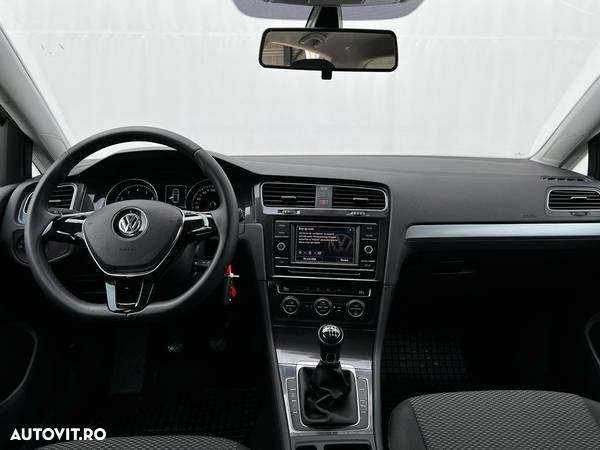 Volkswagen Golf 1.0 TSI Trendline - 16