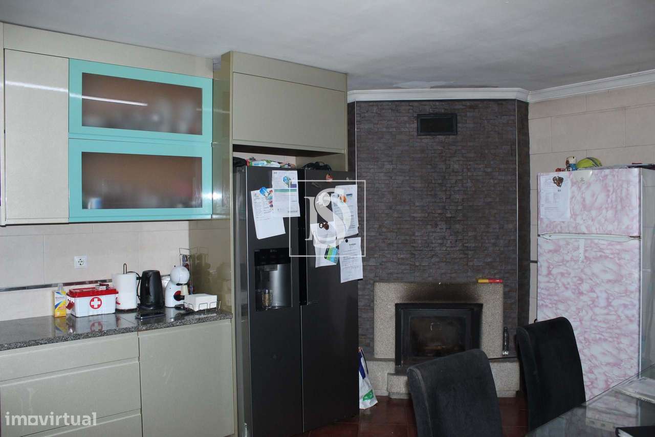 Moradia em Banda T3 em Lustosa - Grande imagem: 5/14