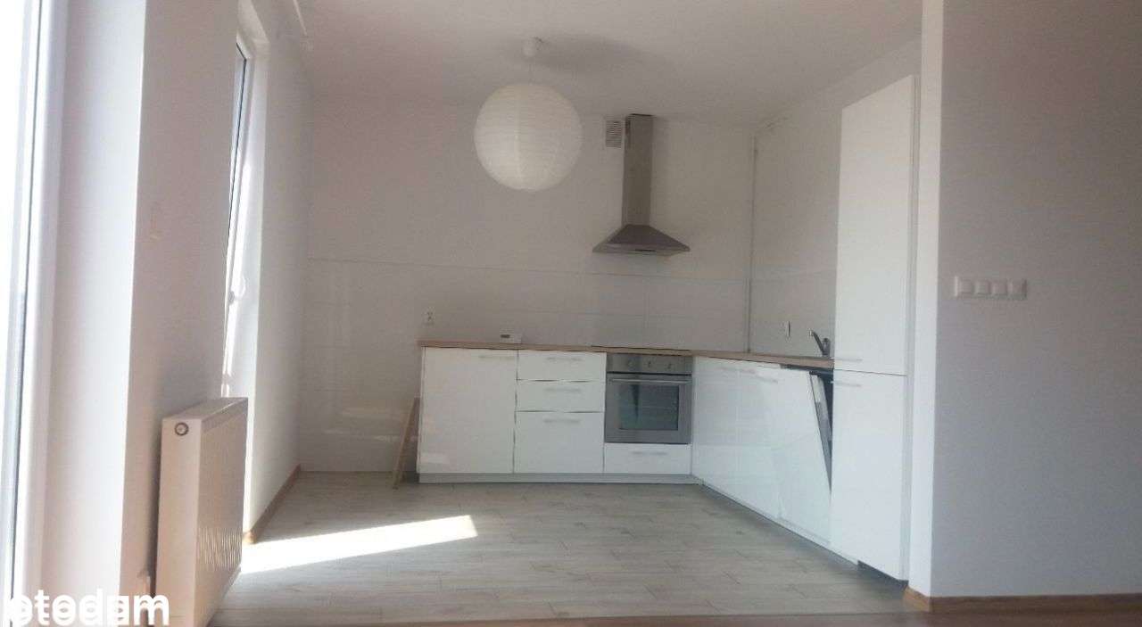 Dom z ogródkiem 70m2, 2 miejsca parking, bezczynsz - Pełny obrazek: 2/10