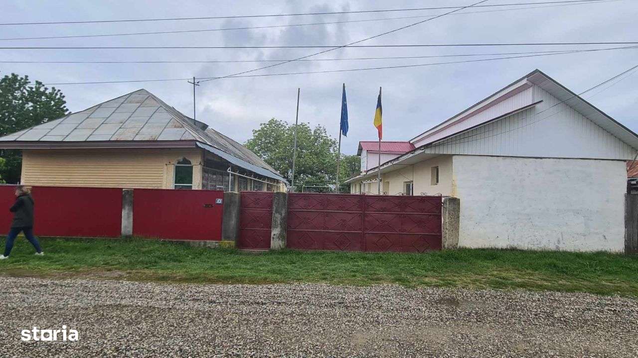 Casa in Adjud - cartier Adjudu Vechi-0