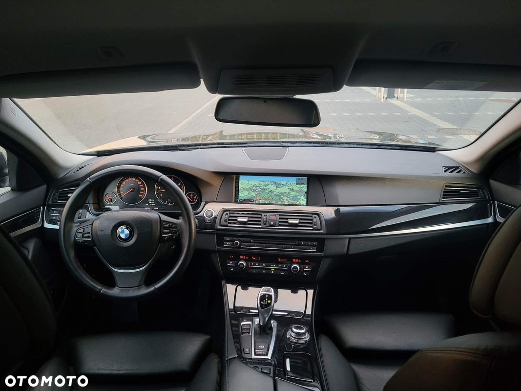 BMW Seria 5 530d Touring - 7