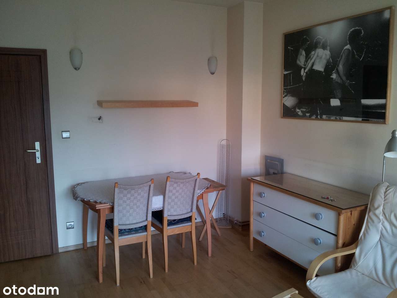 Pokój 20m z balkonem w mieszkaniu 4-pokojowym, ul. Grunwaldzka