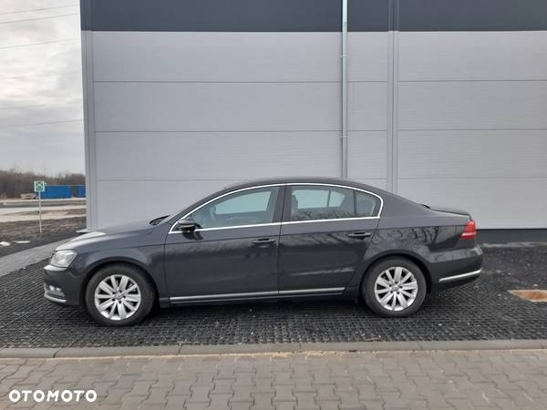 Volkswagen Passat 2.0 TSI Comfortline - 2