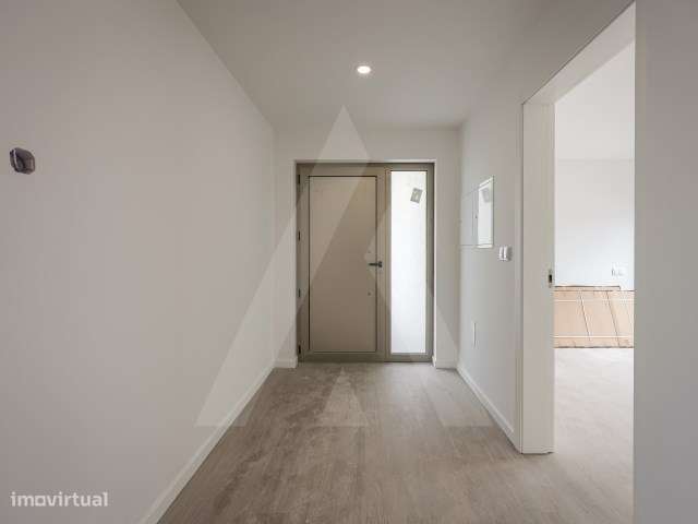 Moradia T4 + 1 de arquitetura moderna a 7 minutos do centro de Aveiro-20