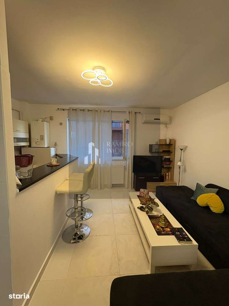 2 camere open space/centrala proprie 7 min metrou Aparatorii Patriei