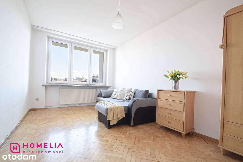 Centrum Kielc, duży balkon i parking-3