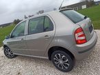 Skoda Fabia 1.4 16V Ambiente - 10