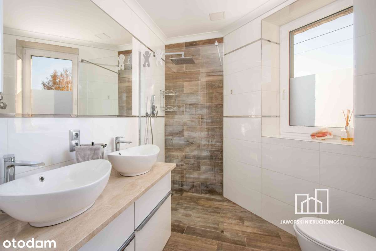 Piękna okolica, basen, jacuzzi, garaż, duży ogród-3