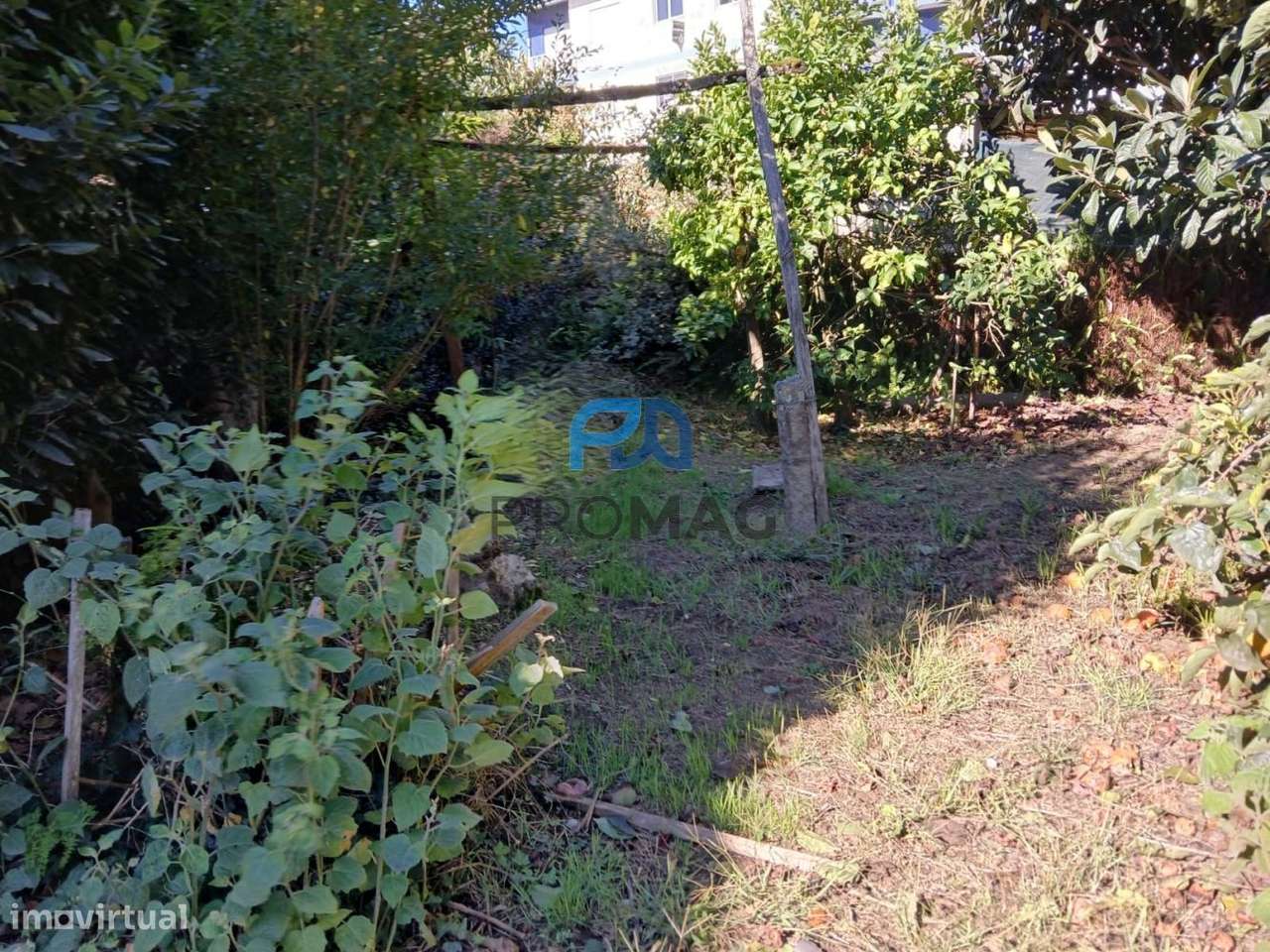 Moradia com jardim-13