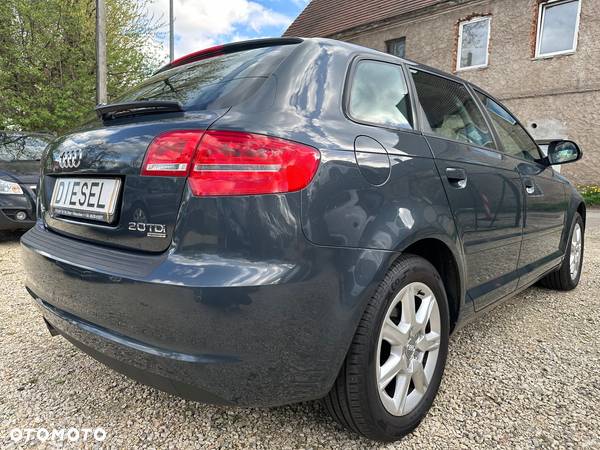 Audi A3 2.0 TDI Sportback DPF quattro Attraction - 18