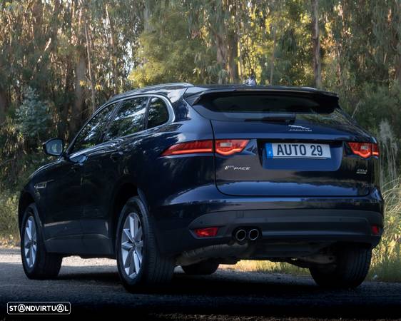 Jaguar F-Pace 2.0 i4D Prestige AWD Aut. - 2