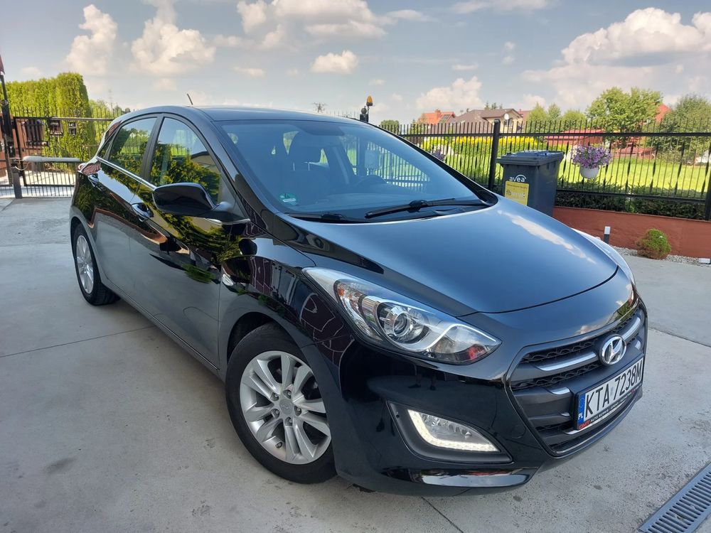 Hyundai i30 II (2012-2017) blue 1.6 GDI YES Gold 2016