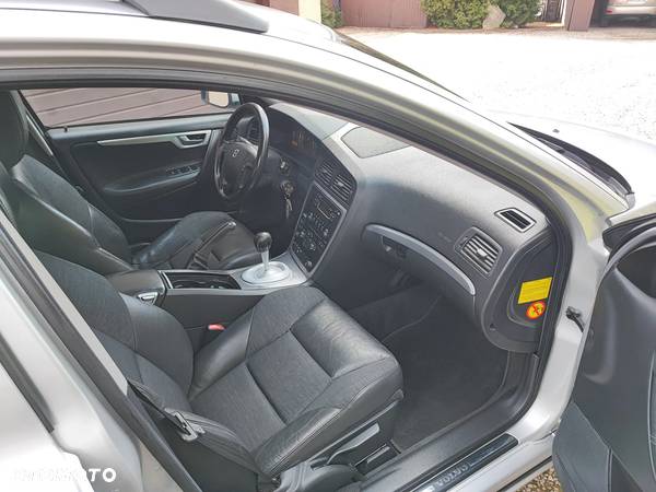 Volvo V70 2.4 Summum - 7