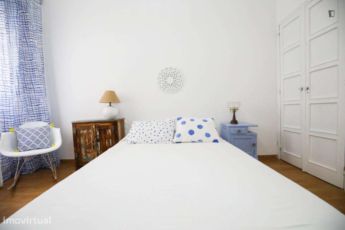 Quarto - localizado em Ajuda Lisbon - Grande imagem: 5/31
