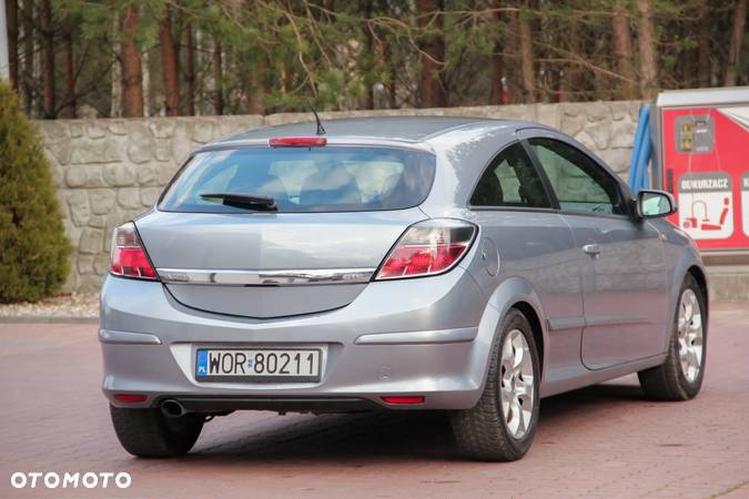 Opel Astra - 18