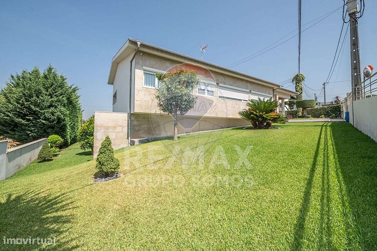 Moradia T4 para venda - Grande imagem: 3/39