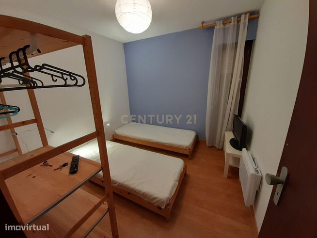 T3 Remodelado com 2 Casas de Banho à Venda no Miratejo – Pronto a Entr-1