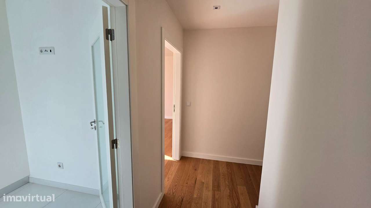 Apartamento T2 centro do Padrão da Légua - Matosinhos - Grande imagem: 5/25