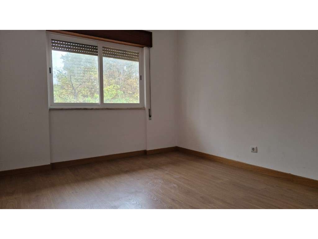 T4 - Bairro do Liceu - Excelentes Áreas-15