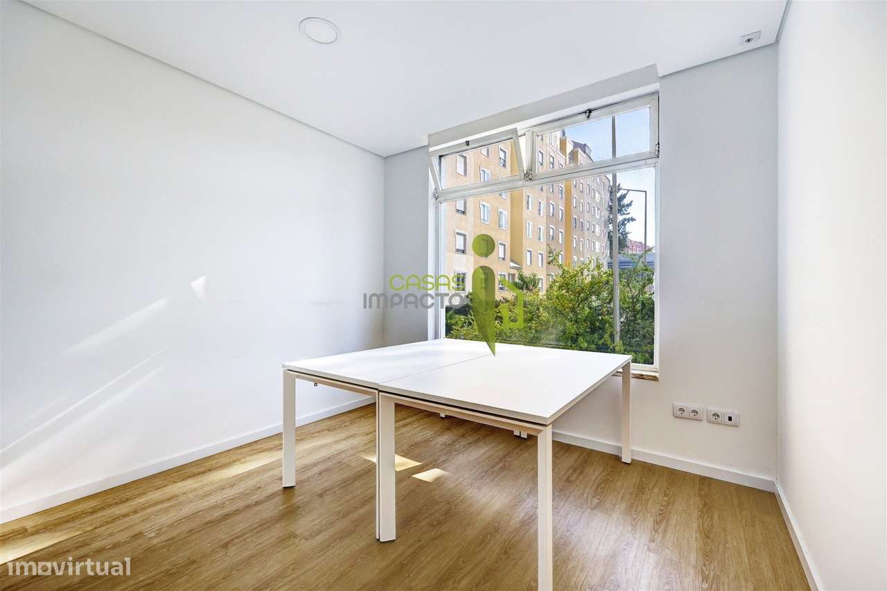 Loja na Anta com 80m2 Remodelada-3