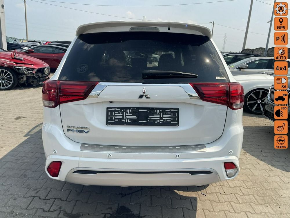 Mitsubishi Outlander III (2012-2022) 2.4 4WD Spirit 2020