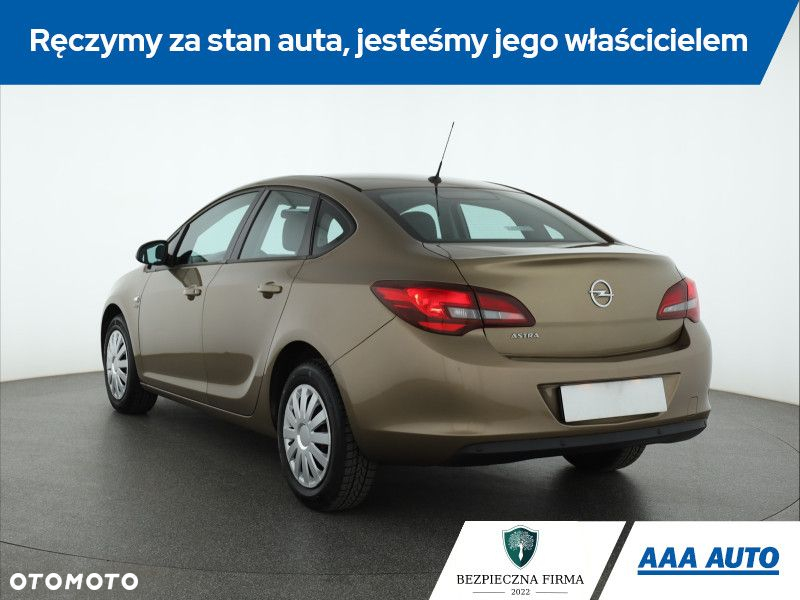 Opel Astra - 5