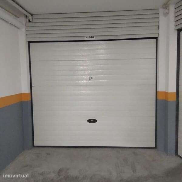 Excelente T2 com garagem!-19