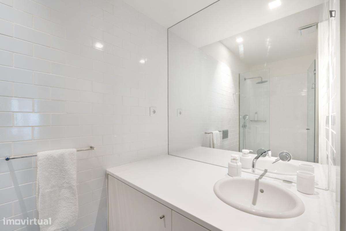 Estúdio - localizado em Santo Ildefonso Porto - Grande imagem: 5/23