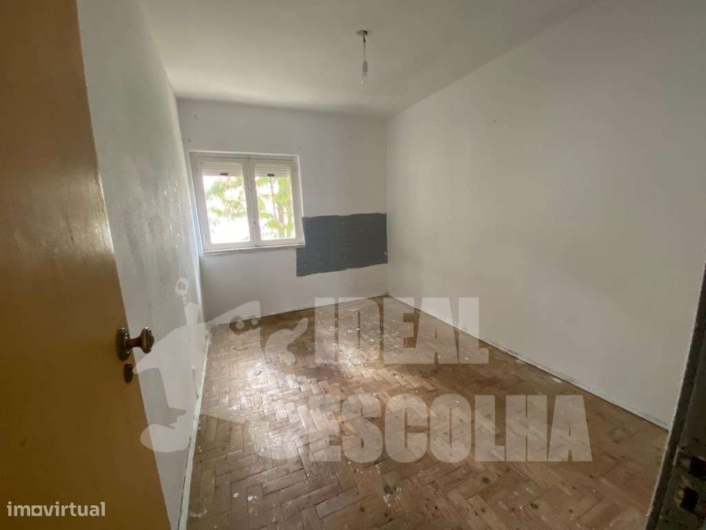 T3 ALMADA BEM LOCALIZADO-14