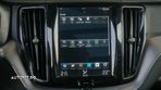 Volvo XC 60 D4 AWD Geartronic RDesign - 13