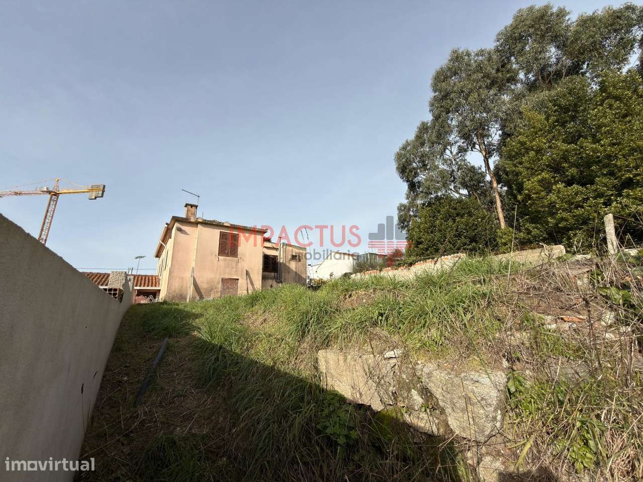 Moradia para Recuperar no Castêlo da Maia-10