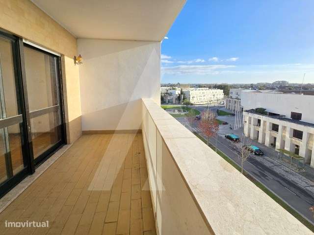 Apartamento T3 com vistas desafogadas no centro de Ílhavo - Grande imagem: 1/37