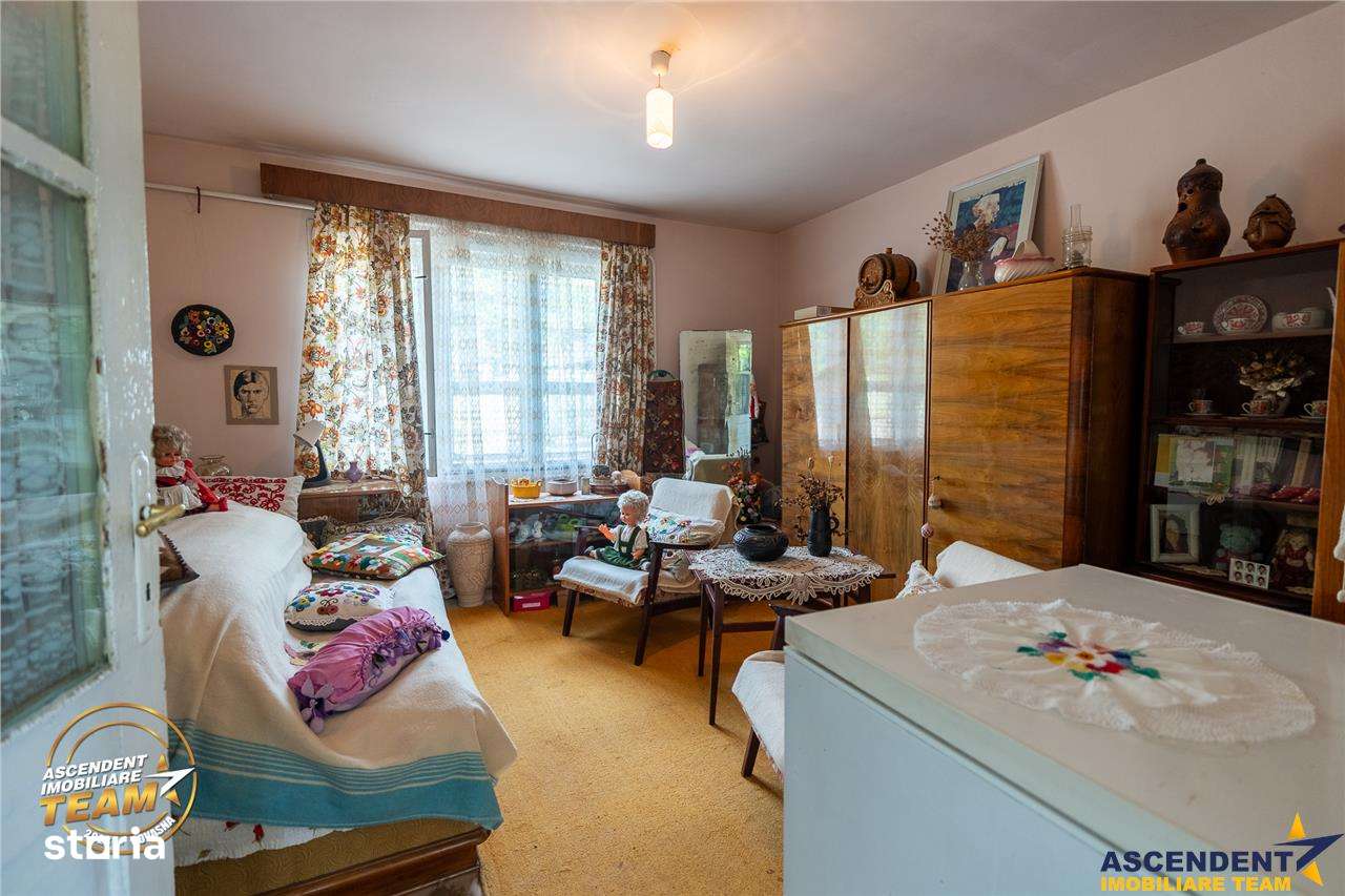 Casa traditionala, cu teren pretios de 534 mp, Targu Secuiesc - Imagine principală: 2/15