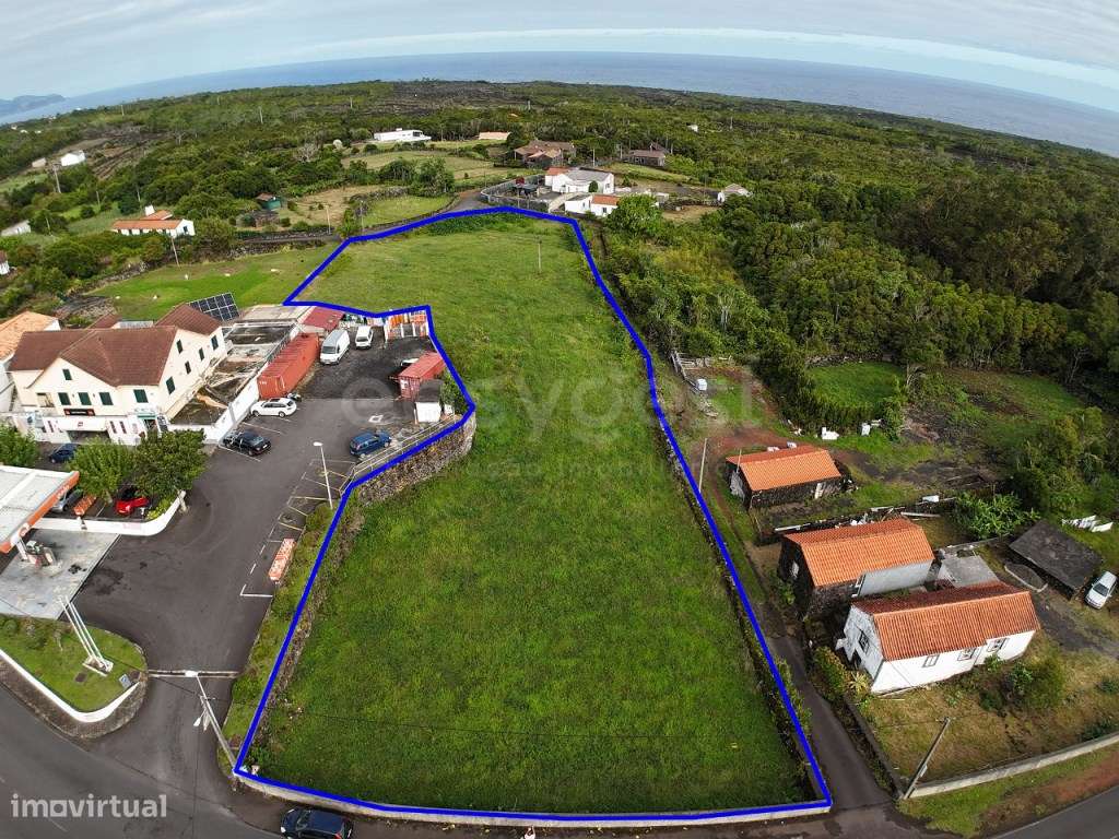 Terreno com Potencial de Construção - Bandeiras, Ilha do Pico - Grande imagem: 4/11