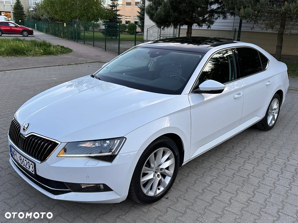 Skoda Superb 2.0 TDI Ambition - 6