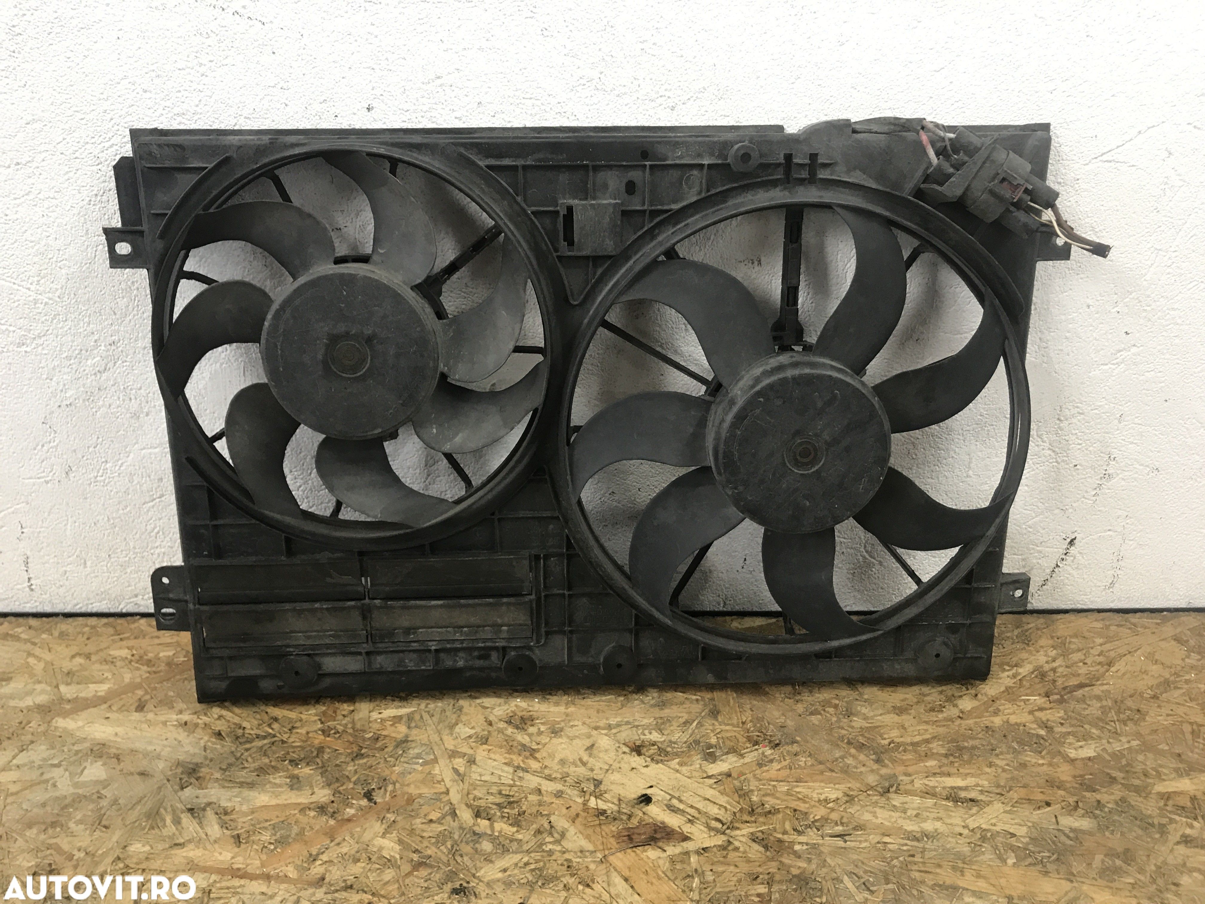 Electroventilator cu releu Passat   Break 4Motion - 1