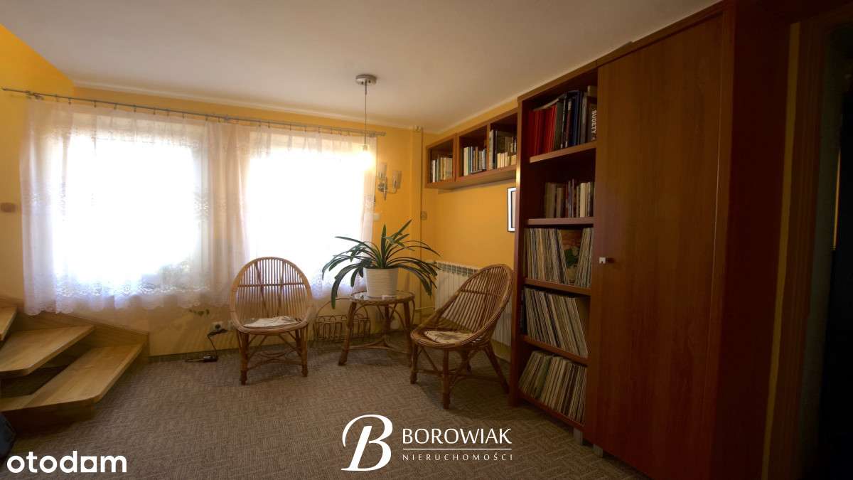 Dom z ogrodem na osiedlu Zagorzynek-6