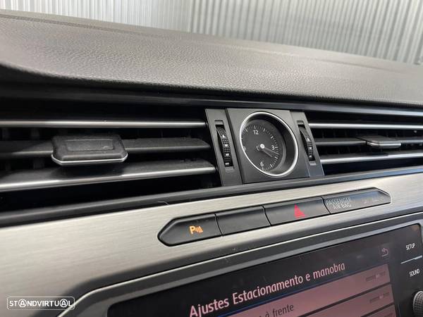 VW Passat Variant 1.6 TDI Confortline - 23