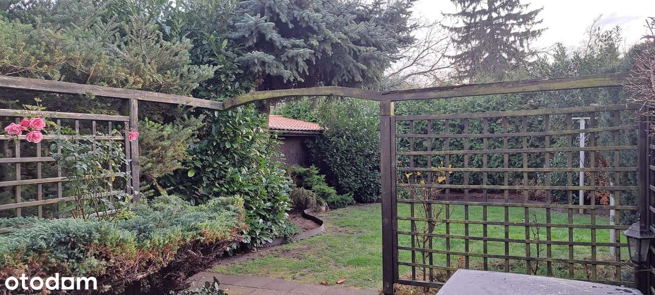 Dom w zabudowie bliźniaczej z dwoma niezależnymi mieszkaniami - Pełny obrazek: 4/16