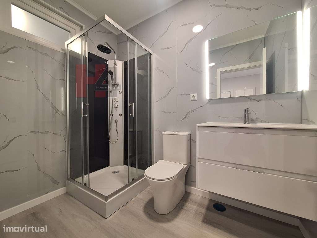 Apartamento T2 totalmente remodelado em Oeiras próximo da praia-21