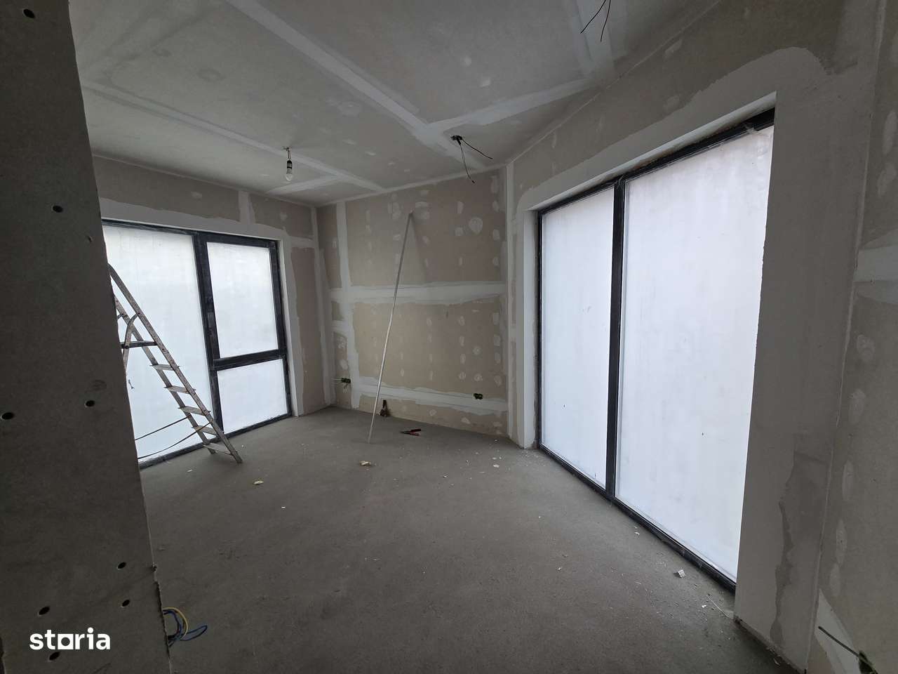 Domenii | Imobil NOU - Vila | Sediu reprezentativ – resedinta selecta - Imagine principală: 5/20