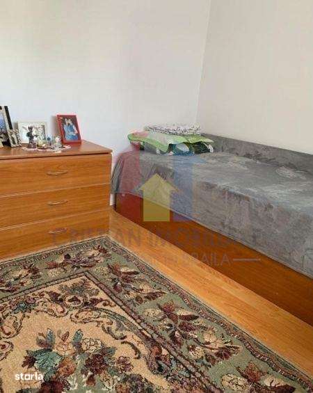 Ap 4 cam conf 1 Vidin 80 mp mobilat si utilat partial - Imagine principală: 5/10