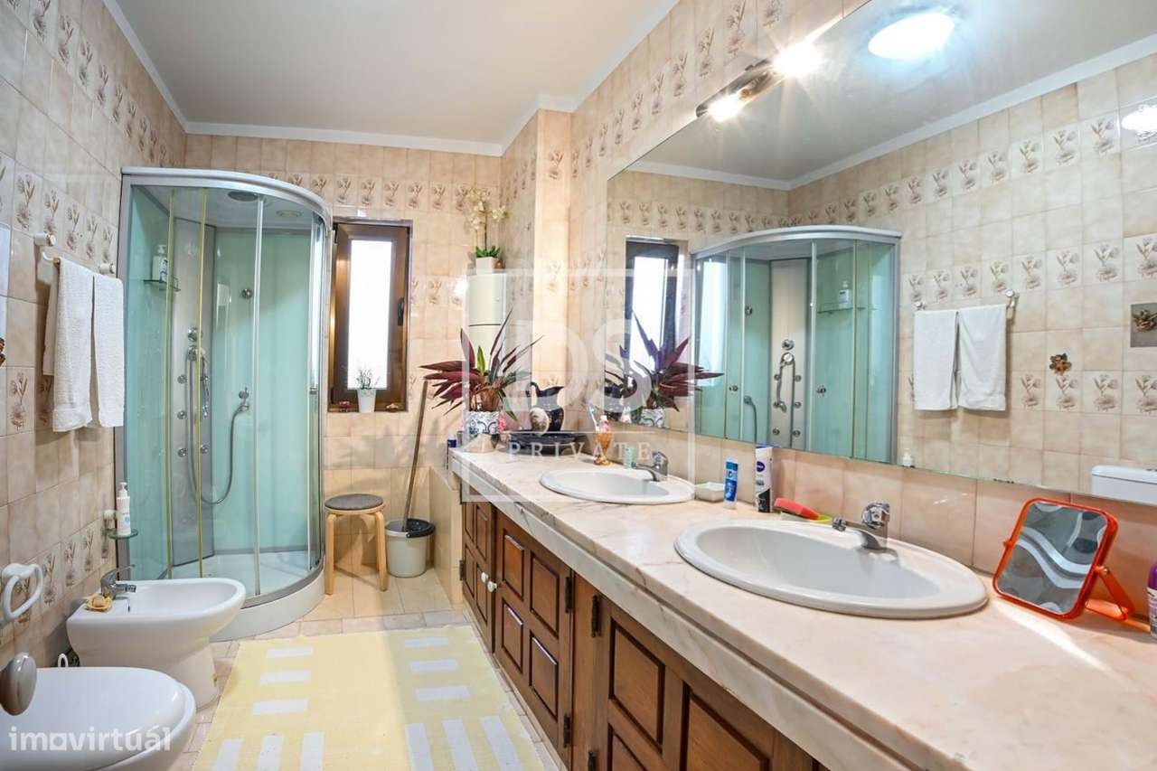 Não é apenas uma casa.  Moradia no Coração da Póvoa de Varzim-29